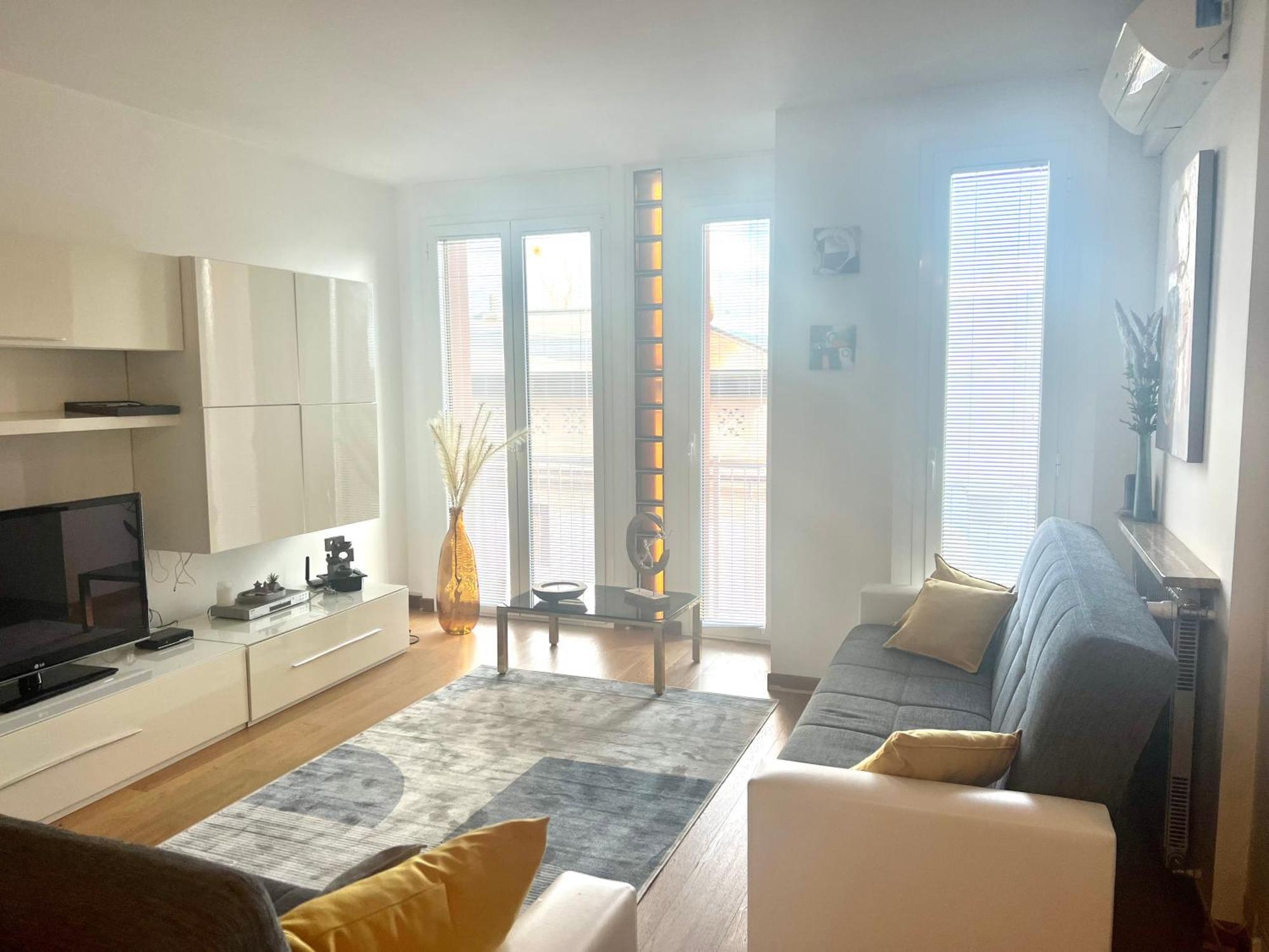 Elizaveta Apartment Oggebbio Bagian luar foto